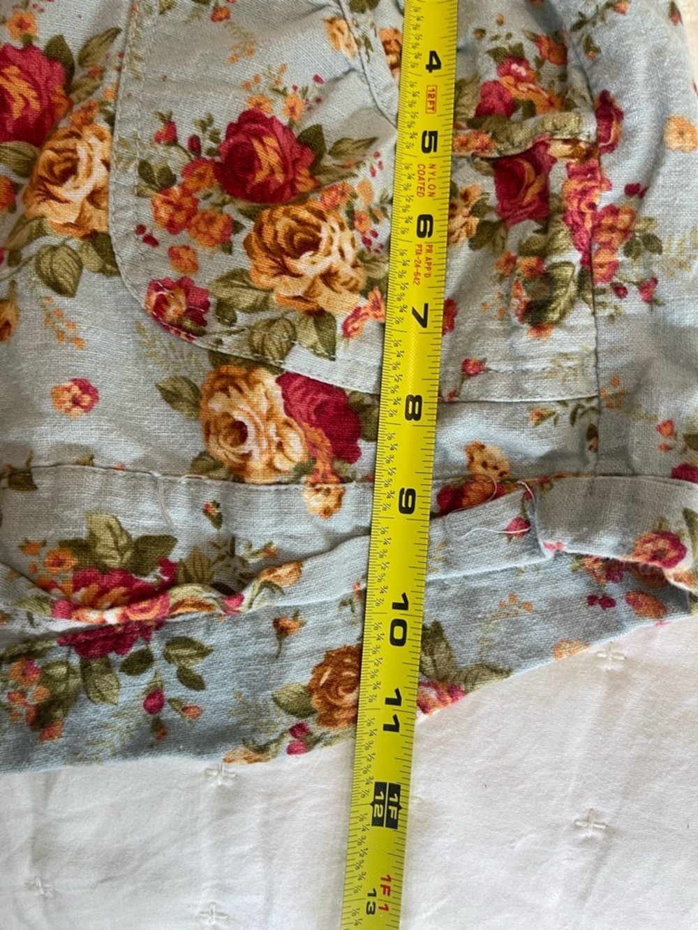 Staccato Women's Floral Mini Shorts - Size L I
Lightweight, Perfect For Summer - Picture 6 of 8